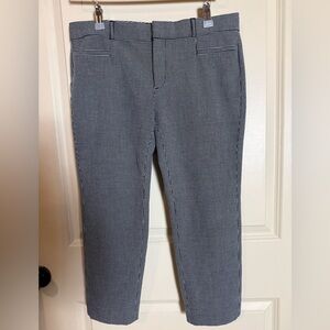 Banana Republic Factory Black and White Patterned Pants
